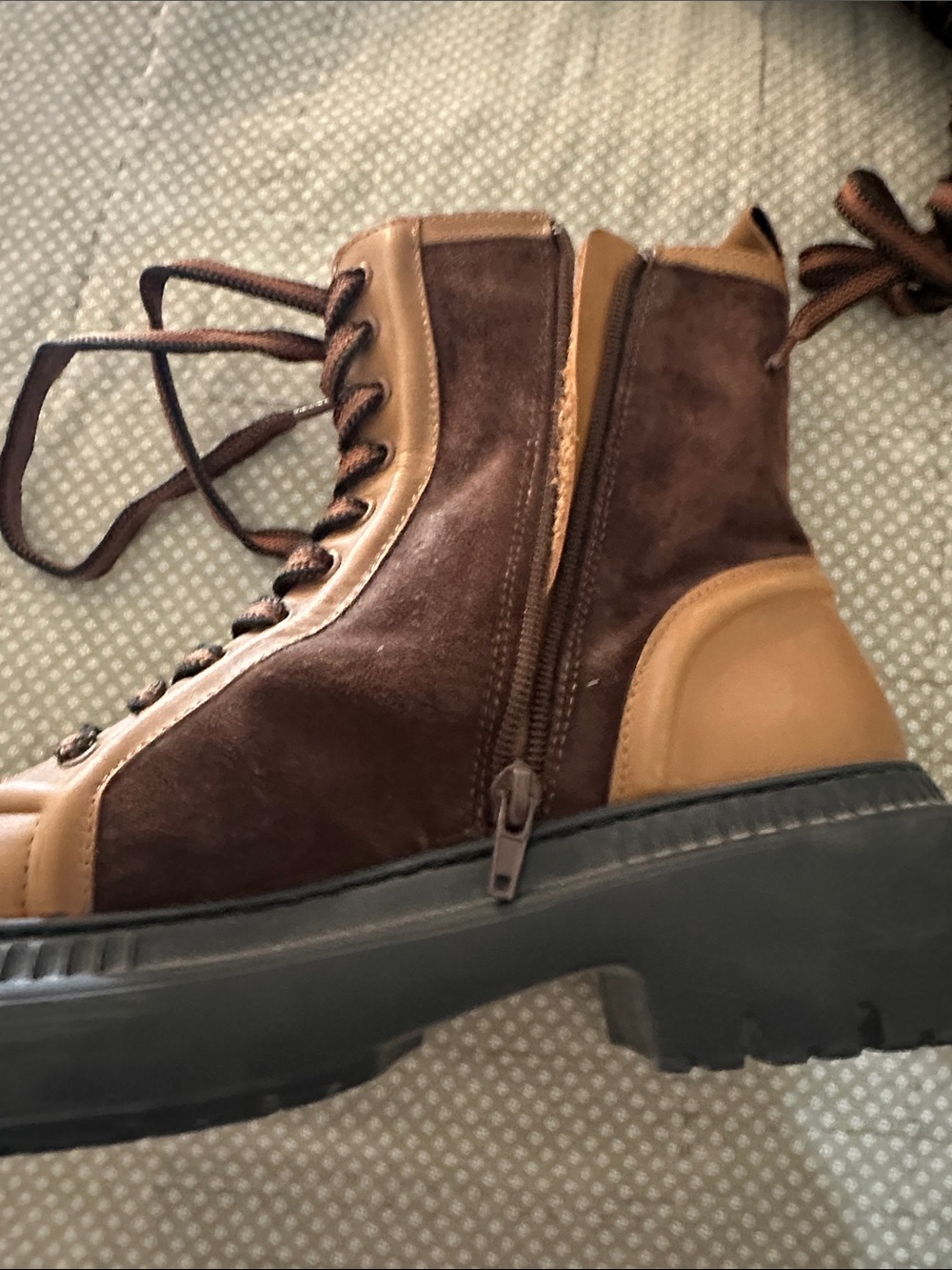 CECILIA NEW YORK Brown and Black Lace-Up High-Top Boots - Picture 4 of 7